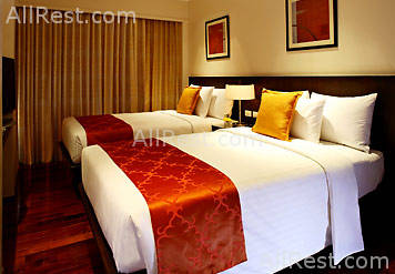 Courtyard Phuket at Kamala Beach Hotel 8